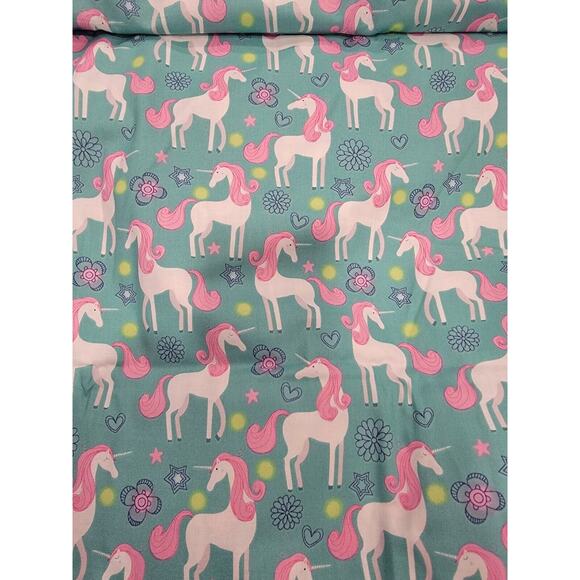 Cotton Fabric Unicorns On Green Background Flowers and Hearts 2 yard New - Picture 1 of 4